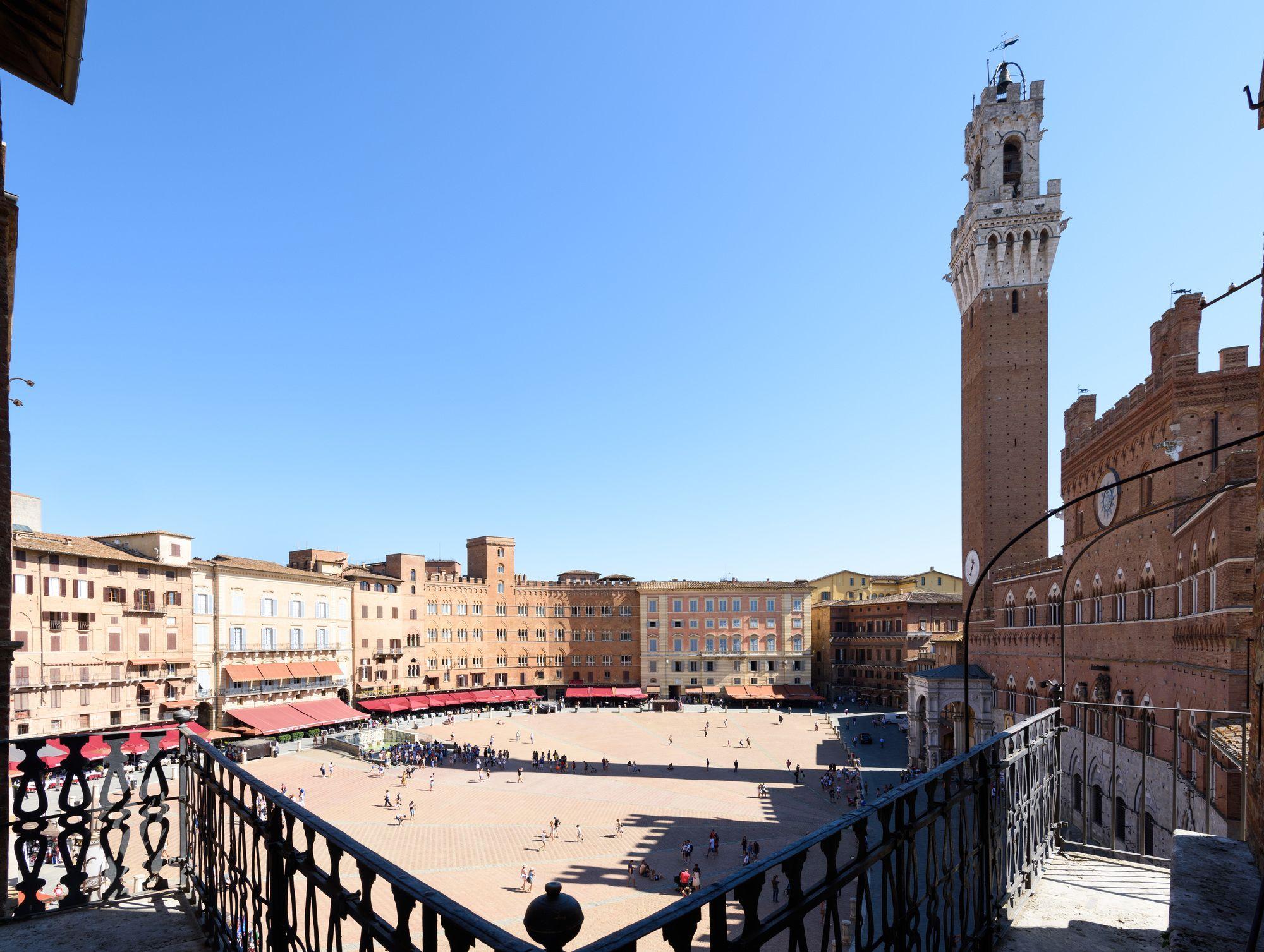 La Terrazza Sul Campo-Rooms Only Сиена Экстерьер фото