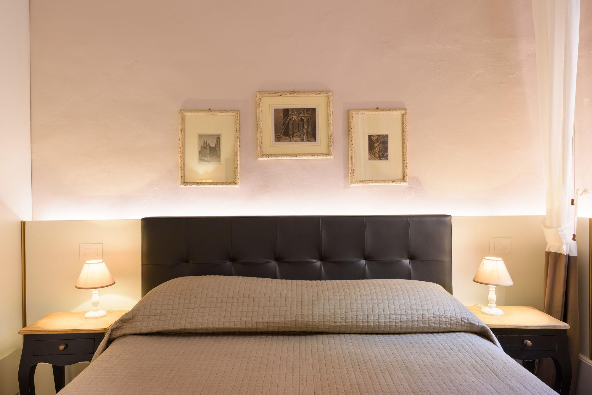 La Terrazza Sul Campo-Rooms Only Сиена Экстерьер фото