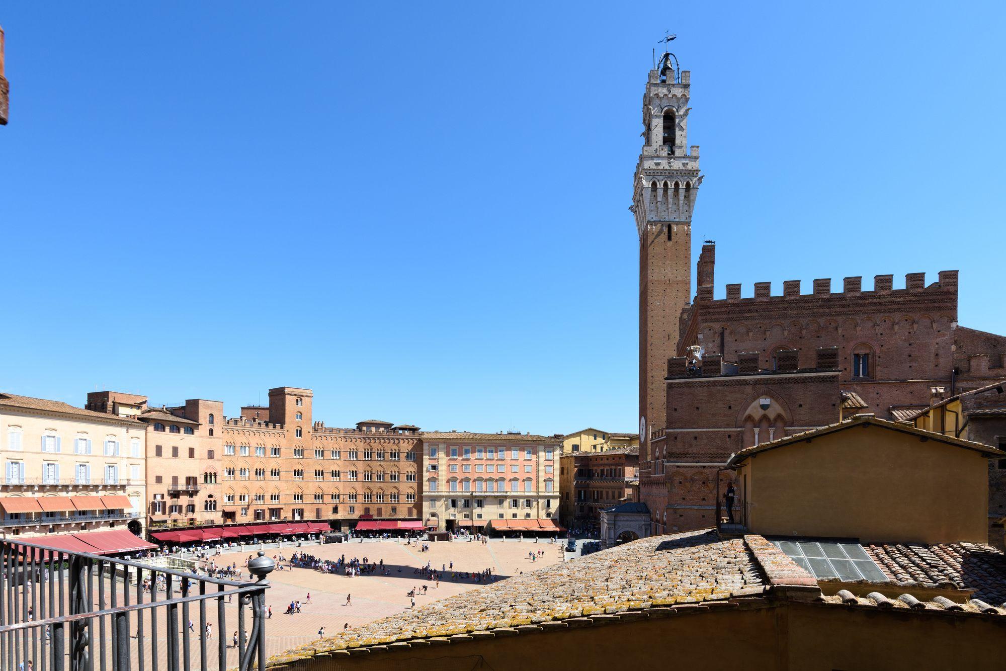 La Terrazza Sul Campo-Rooms Only Сиена Экстерьер фото